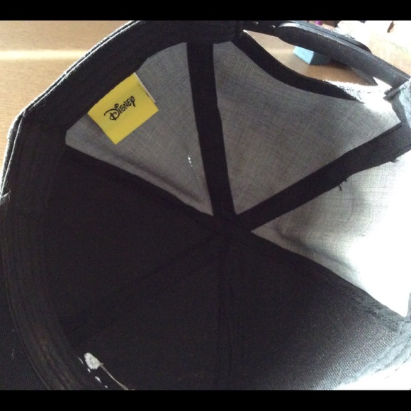 Glitterty Minnie Mouse Cap with Ears - Picture 7 of 7